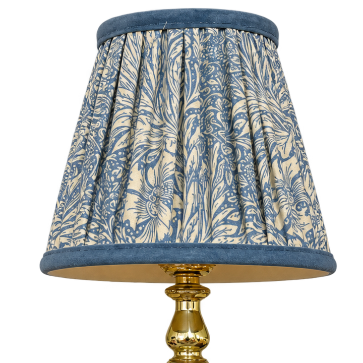 Antique Cherub Light